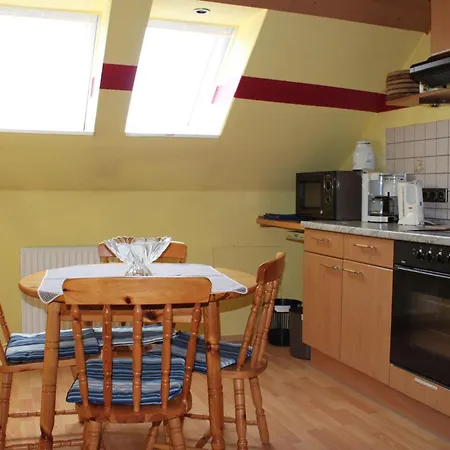 아파트 2 Bedroom Nice In Wesertal-gieselwerder Gewissenruh